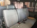 Toyota Hiace 2001 Local MT White Van For Sale -4