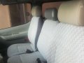Toyota Hiace 2001 Local MT White Van For Sale -3