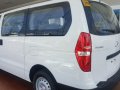 Hyundai Starex 2017 for sale -2