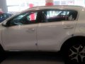 All New 2017 Kia Sportage Snow Pearl White 4x2-3