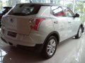 Well-maintained SsangYong Tivoli 2017 for sale-2