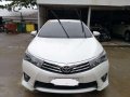 2014 Toyota Corolla Altis 2.0v AT White For Sale -0