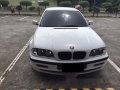 Well-maintained BMW 318i 2000 for sale-1