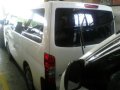 Nissan NV350 Urvan 2016-4