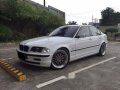 Well-maintained BMW 318i 2000 for sale-0