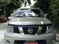 NISSAN Navara LE 2011 MT Silver For Sale -0