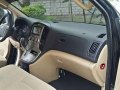 Hyundai Grand Starex 2010 for sale-7