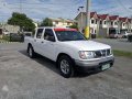 2001 Nissan Frontier Pickup 4x2 MT White For Sale -2