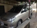 For sale Toyota Innova e 2010 -0