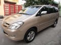 Toyota Innova G 2005 MT Beige SUV For Sale -2