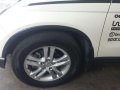 Honda Crv 2010 4x4 AT White SUV For Sale -4