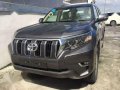 New 2017 Toyota Land Cruiser 200 AT Full Option For Sale -5
