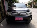 2010 Toyota Fortuner G black for sale-3