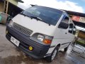 2004 Toyota Hi ace Commuter  White For Sale -0