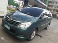 Toyota Innova G 2.5 2011 MT Green SUV For Sale -1