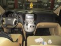 Hyundai Grand Starex 2015 for sale -12