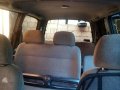 Like New Nissan Serena for sale-5