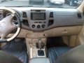 For sale Toyota Hilux automatic 4x4 3.0L-6