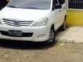 Toyota Innova J 2010 for sale-0