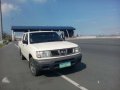 Nissan Frontier manual 2008 model for sale-1