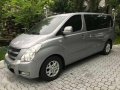 Hyundai Grand Starex 2013 cvx gold for sale-2