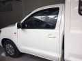 Good as new Toyota Hilux Fx 2011 for sale-4