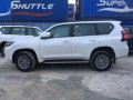 Toyota Prado VX 2017 AT White SUV For Sale -1