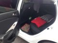 Hyundai Accent Manual White Sedan For Sale -7
