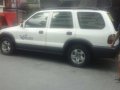 Kia Sportage 2002 Manual White SUV For Sale -4