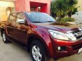 Isuzu D-MAX LS 3.0 4x4 AT Red Pickup For Sale -0