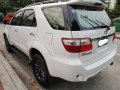 Toyota Fortuner 2011 for sale -4