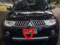 Mitsubishi Montero 2009 4x4 black for sale-1