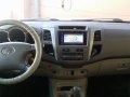 Well-maintained Toyota Fortuner 2006 for sale-6