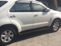 Toyota Fortuner v 2011mdl 3.0 4x4 for sale-7