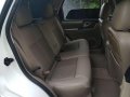 Well-maintained Ford Escape 2013 for sale-9