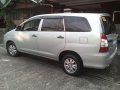 Toyota Innova E. DSL. AT 2015 Silver For Sale -2