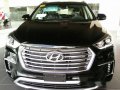 Well-maintained Hyundai Santa Fe 2017 for sale-1