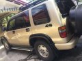 2000 Isuzu Trooper Bighorn 4x4x MT Golden For Sale -7