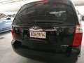 Well-maintained Kia Carnival 2014 for sale-1