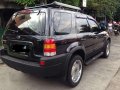 4x4 FORD ESCAPE XLT 2004 (top of the line) for sale-1