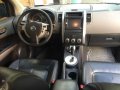 For sale 2012 Nissan Xtrail 4x4 top of the line-2