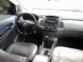 Well-maintained Toyota Innova 2005 for sale-18