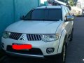 2009 MITSUBISHI Montero gls se Automatic FOR SALE-4