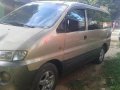 Well-maintained Hyundai Starex 2001 for sale-2