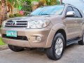 Toyota Fortuner 2010 diesel automatic for sale-1