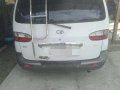 Hyundai Starex white for sale-2