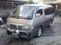 2005 Toyota Hiace Grandia for sale-1