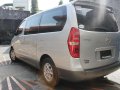 Hyundai Starex Gold 2009 for sale -1