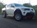 2008 Mitsubishi Strada DID Triton GLX White For Sale -0
