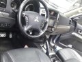 2015 Mitsubishi Pajero Limited Edition 4x4 Matic Diesel TVDVD NewLook for sale-7